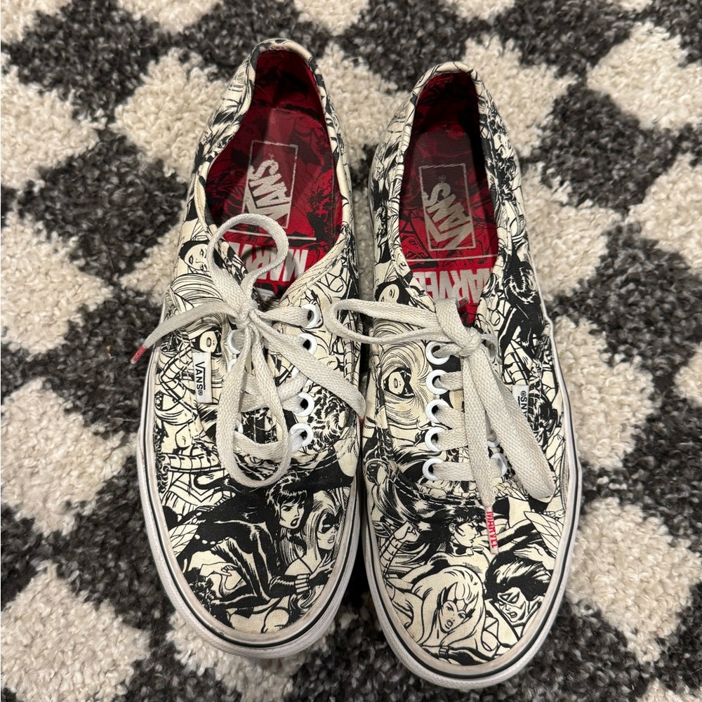 Vans Marvel Comic Strip Shoes Women’s size 8 - Picture 3 of 8